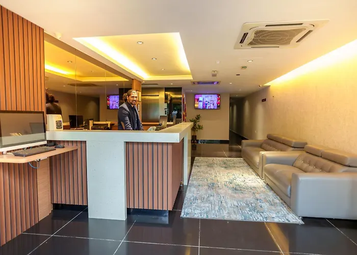 Alaxis Hotel