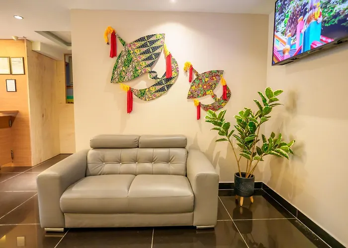 Alaxis Hotel